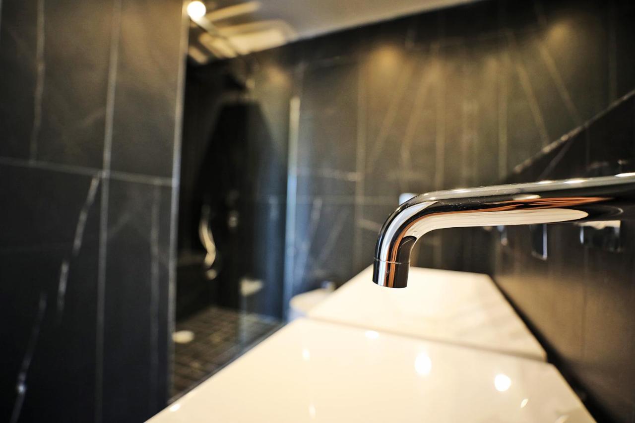President Plaza Vip Suite Spa By Babylon Stay Nápoly Kültér fotó