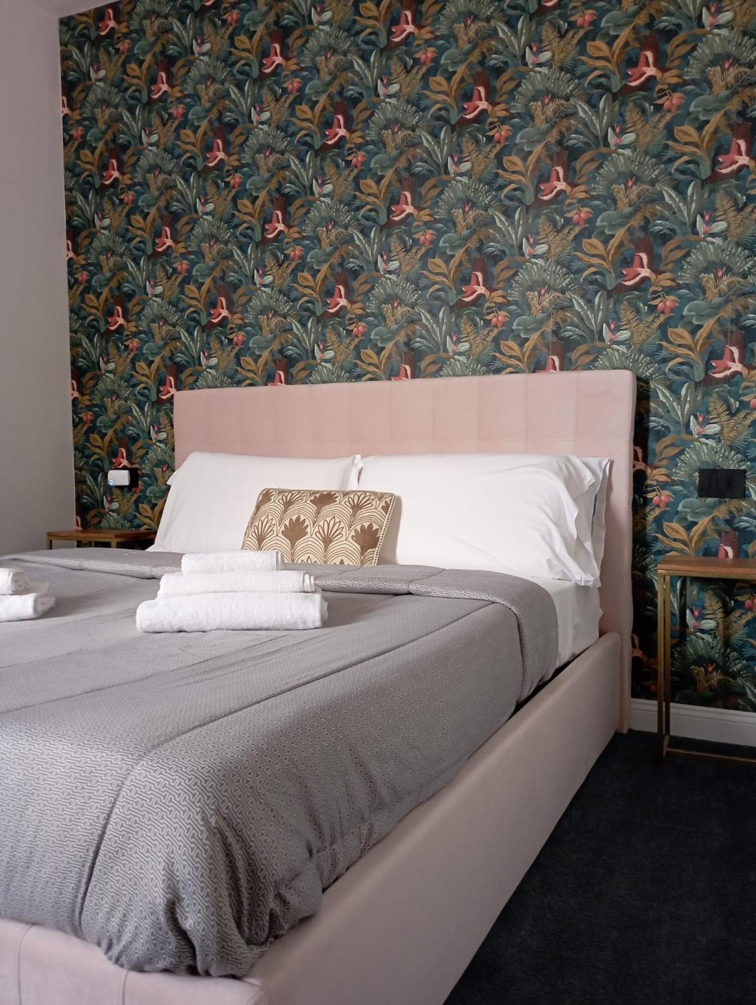 President Plaza Vip Suite Spa By Babylon Stay Nápoly Kültér fotó