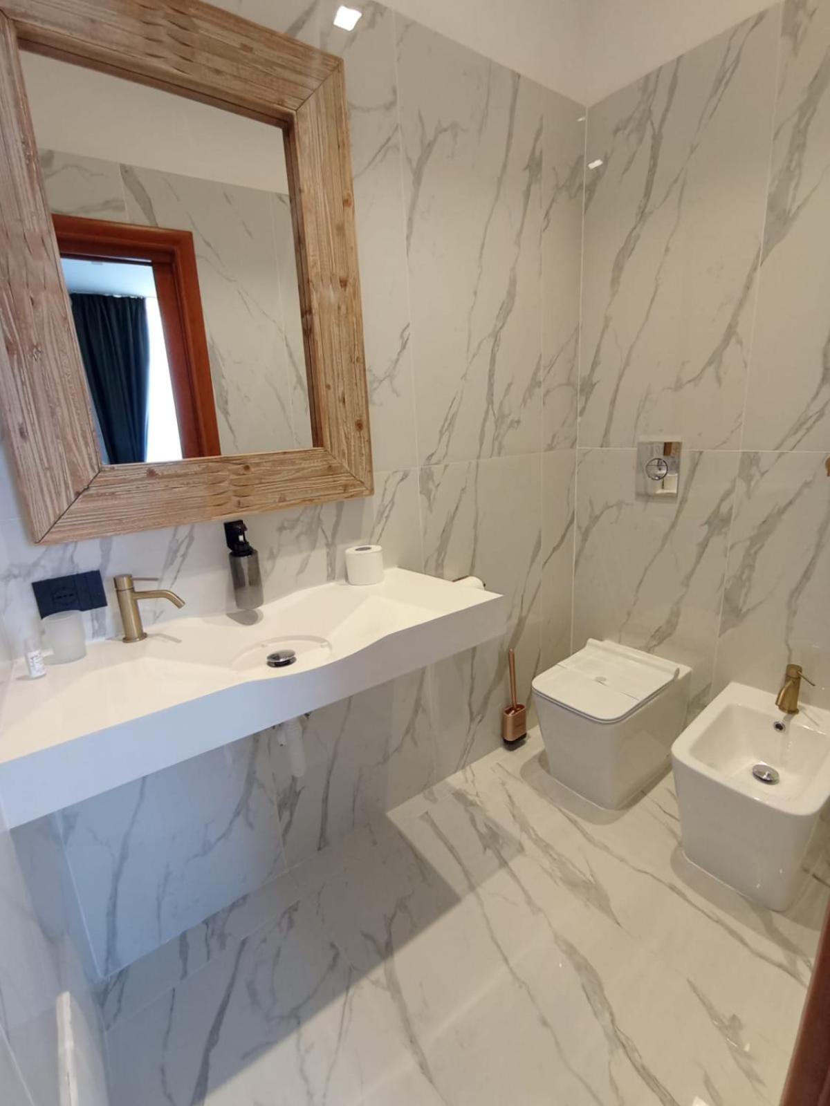 President Plaza Vip Suite Spa By Babylon Stay Nápoly Kültér fotó
